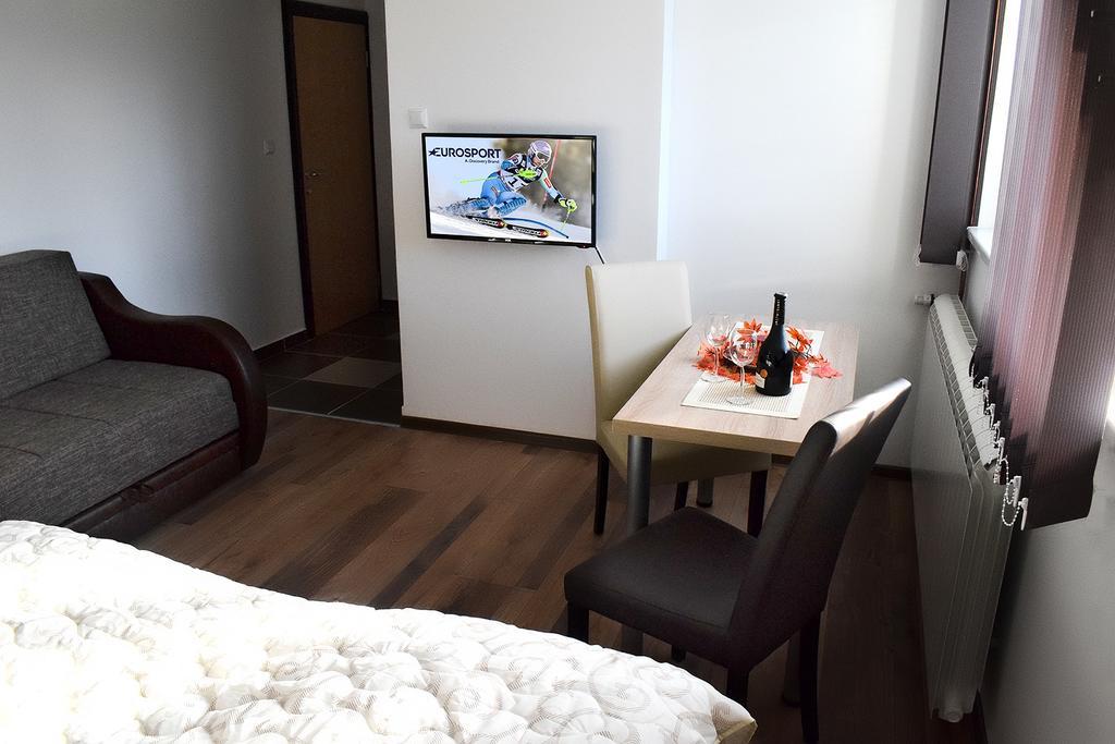 Vila Premijer Divcibare Bagian luar foto